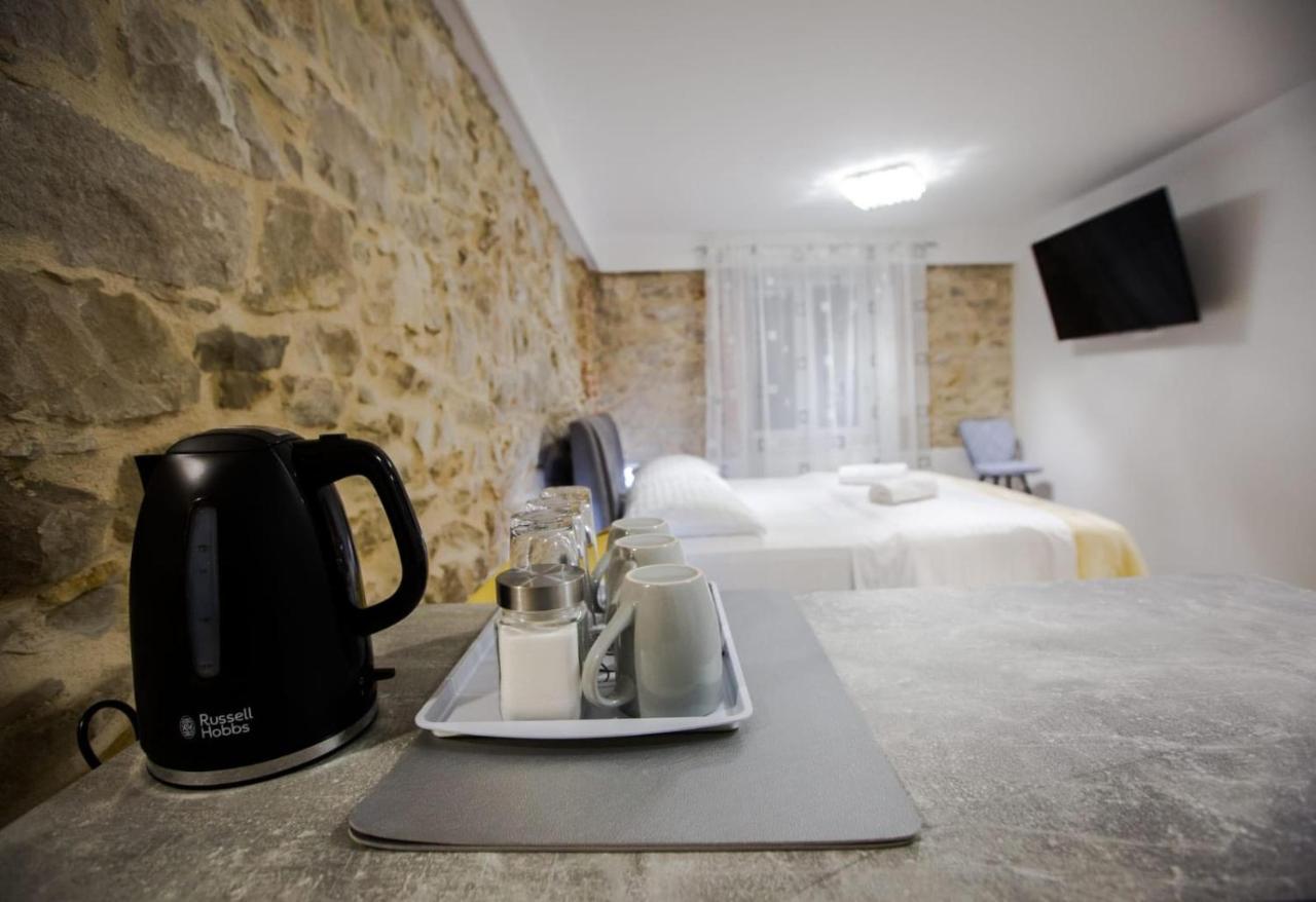 Lions Luxury Rooms Split Exterior photo